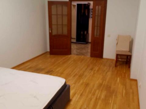 квартира за адресою Лабораторний пров., 6