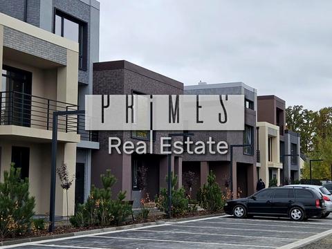 будинок за адресою Лютнева вул.