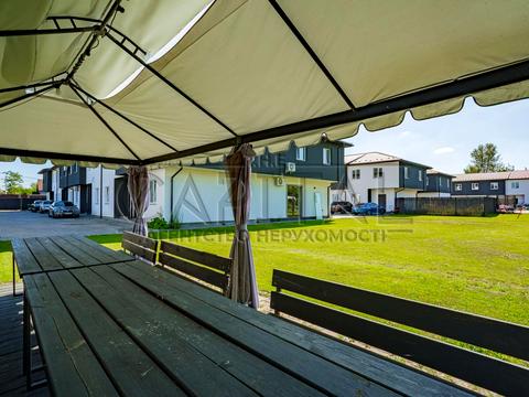 будинок за адресою Київ, Центральна вул.