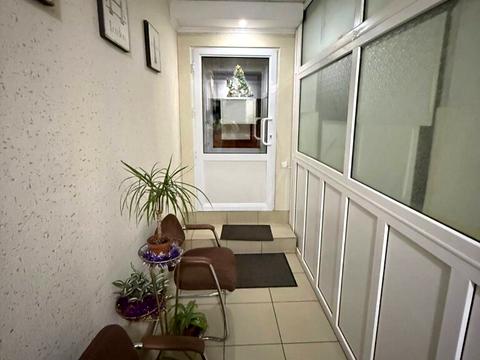 комерційна за адресою Магістратська вул. (Першотравнева), 59