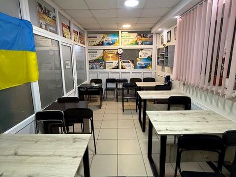 комерційна за адресою Магістратська вул. (Першотравнева), 59