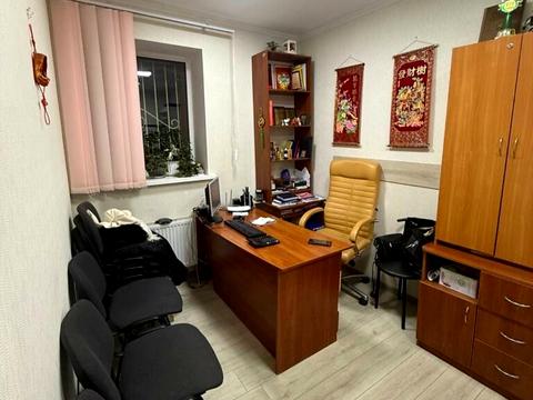 комерційна за адресою Магістратська вул. (Першотравнева), 59