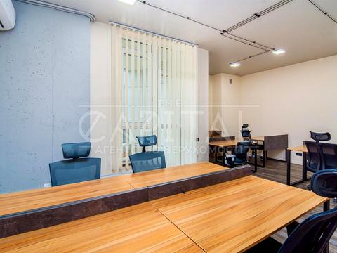 комерційна за адресою Джона Маккейна вул. (Івана Кудрі), 26