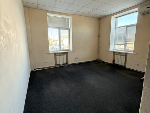 квартира по адресу Старомостовая пл. (Николая Островского), 1