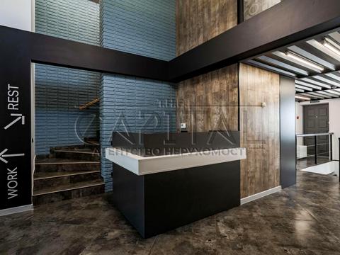 коммерческая по адресу Григоренка Петра, 22