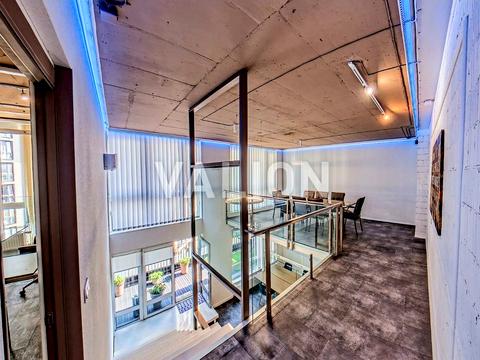 комерційна за адресою Зарічна вул., 6 к1