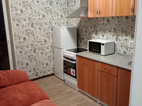 квартира за адресою Богатирська вул., 6-А