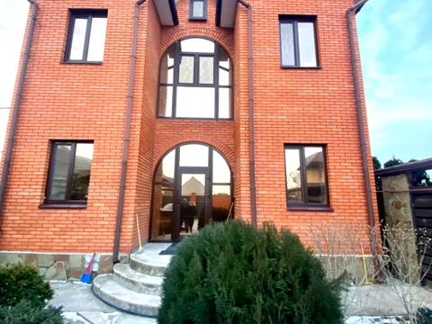 дом по адресу Измаила Срезневского ул. (Бєлінського)