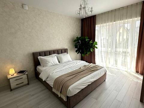 будинок за адресою Чорновола вул.