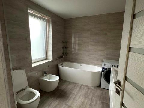 будинок за адресою Чорновола вул.