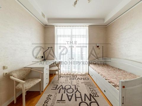 квартира за адресою Дегтярна вул., 7