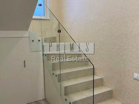 будинок за адресою с. Гатне, Шкільна вул.