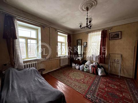 будинок за адресою Валерія Лобановського просп. (Червонозоряний), 77