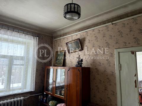 будинок за адресою Валерія Лобановського просп. (Червонозоряний), 77