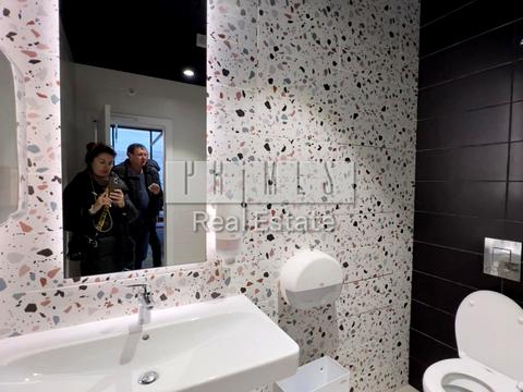 комерційна за адресою Зоологічна вул., 5