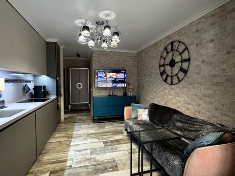 квартира за адресою Левка Лук'яненка вул. (Василя Жуковського), 16, 18, 20, 24