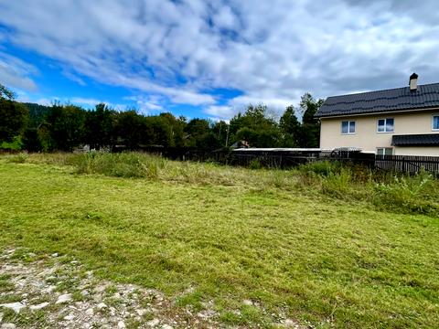 участок по адресу 