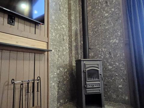 будинок за адресою Івана Петраша вул.