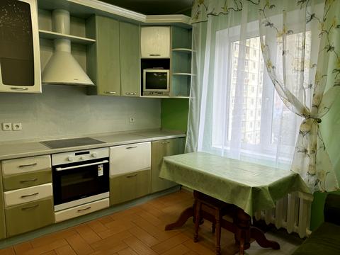 квартира за адресою Петра Григоренка просп., 1