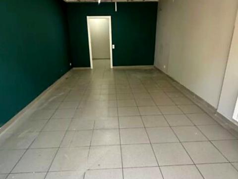 коммерческая по адресу Большая Васильковская ул. (Красноармейская), 17