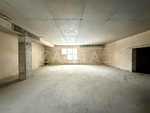 комерційна за адресою Федора Ернста вул., 8