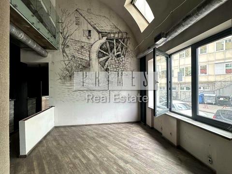 коммерческая по адресу Днепровская набережная ул., 19