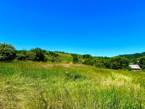 участок по адресу 