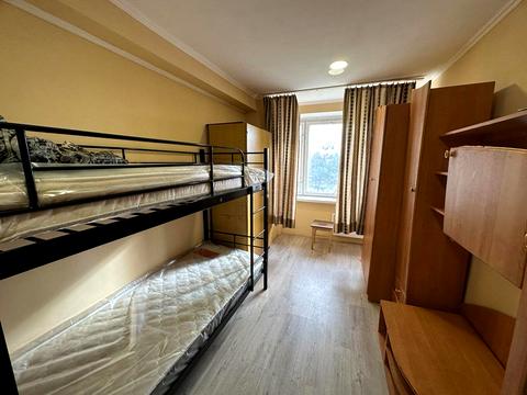 квартира за адресою Коритнянська вул., 4