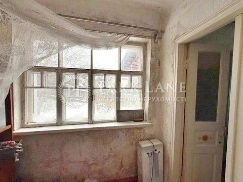 будинок за адресою Валерія Лобановського просп. (Червонозоряний), 77