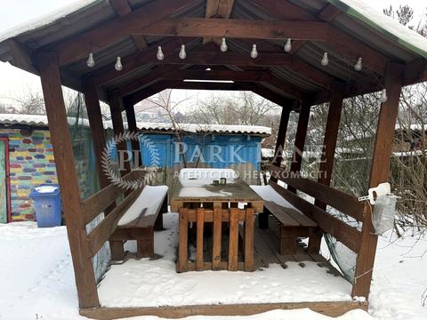 будинок за адресою Валерія Лобановського просп. (Червонозоряний), 77