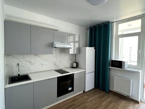 квартира по адресу Ревуцкого ул., 40-Б