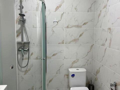 квартира по адресу Ревуцкого ул., 40-Б