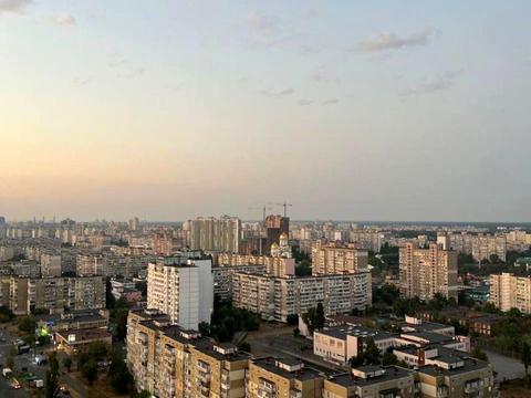 квартира по адресу Ревуцкого ул., 40-Б