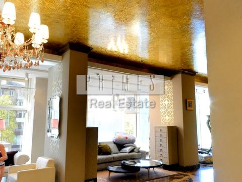 комерційна за адресою Лесі Українки бульв., 7-Б