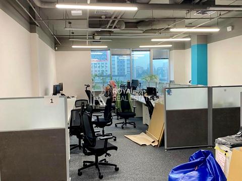 коммерческая по адресу Вацлава Гавела бульв. (Івана Лепсе), 6