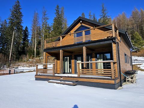 дом по адресу Велика Голиця