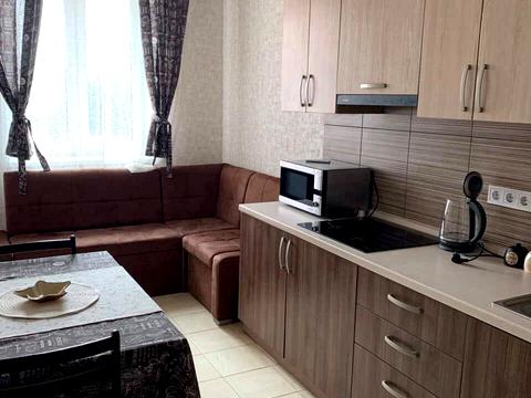 квартира за адресою Любомира Гузара просп. (Космонавта Комарова), 20-А