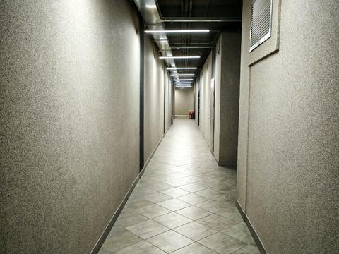 комерційна за адресою Дмитра Яворницького просп. (Карла Маркса), 72