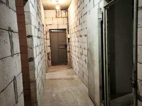 комерційна за адресою Дмитра Яворницького просп. (Карла Маркса), 72