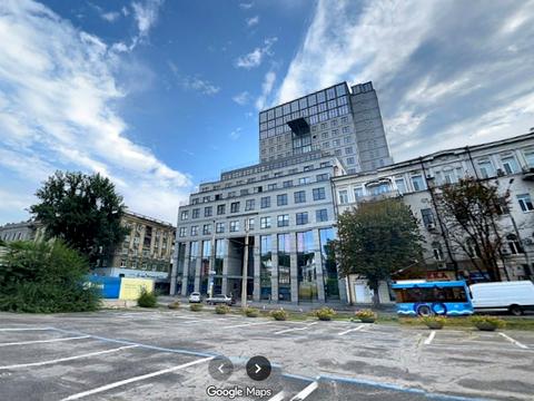 коммерческая по адресу Дмитрия Яворницкого просп. (Карла Маркса), 72