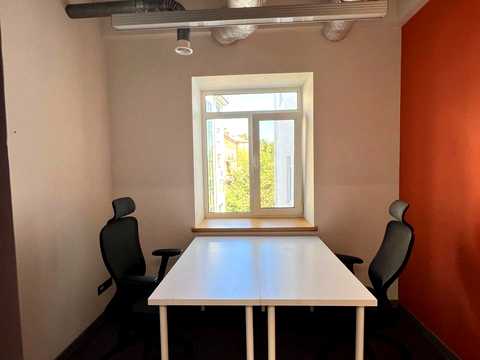 комерційна за адресою Киянівський пров., 3/7