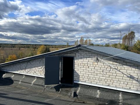 комерційна за адресою Лісова вул. (Пархоменка), 60