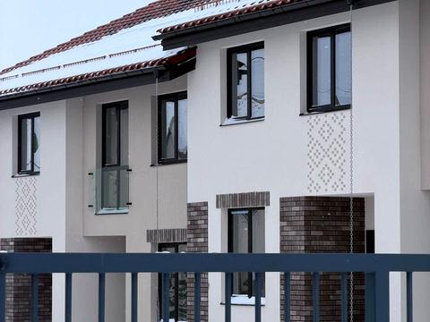 будинок за адресою Березова