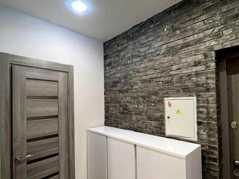 квартира за адресою Київ, Драгоманова вул., 10