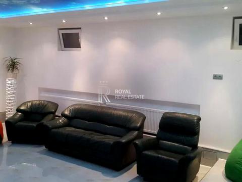 будинок за адресою Курортна вул.