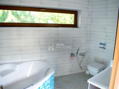 будинок за адресою Курортна вул.