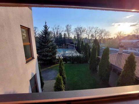 будинок за адресою Курортна вул.