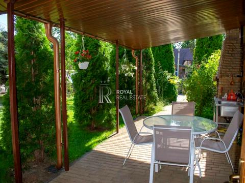 будинок за адресою Курортна вул.