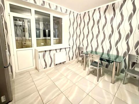 квартира за адресою Лазурна вул., 5 к10