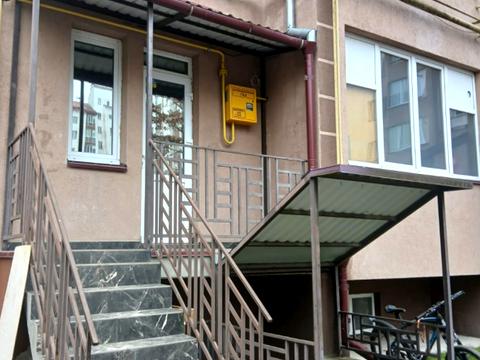 коммерческая по адресу Яблунева ул., 1/2